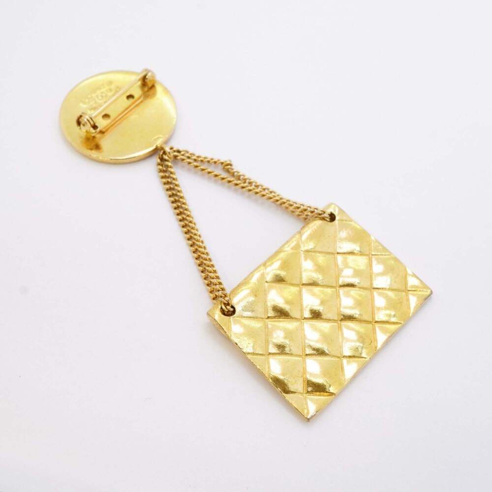 CHANEL Authentic Gold Logo Brooch - Picture 5 of 7